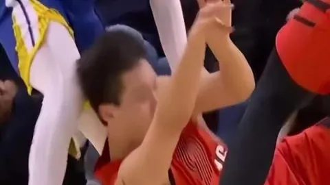 “[冰雪]单板滑雪资格赛：高大礼、逄储源无缘下一轮”